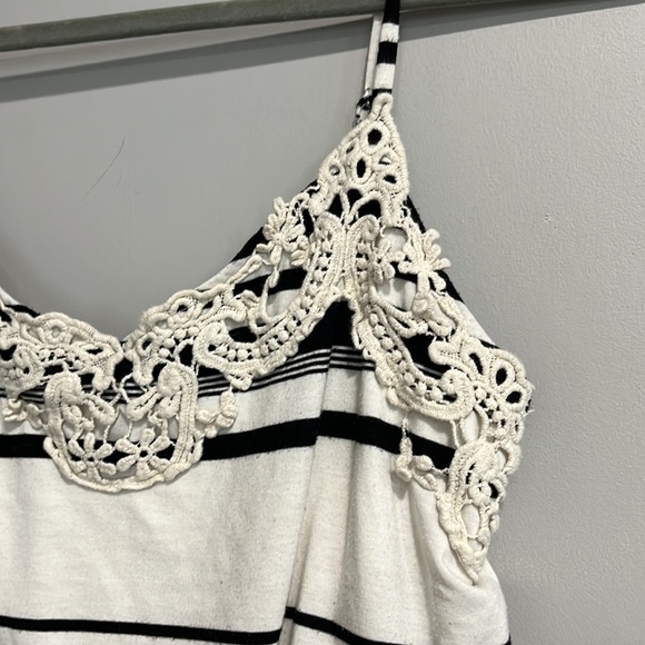 ⭐️6 for $30 - Mix and Match⭐️ Black and white striped sundress - Picture 3 of 9